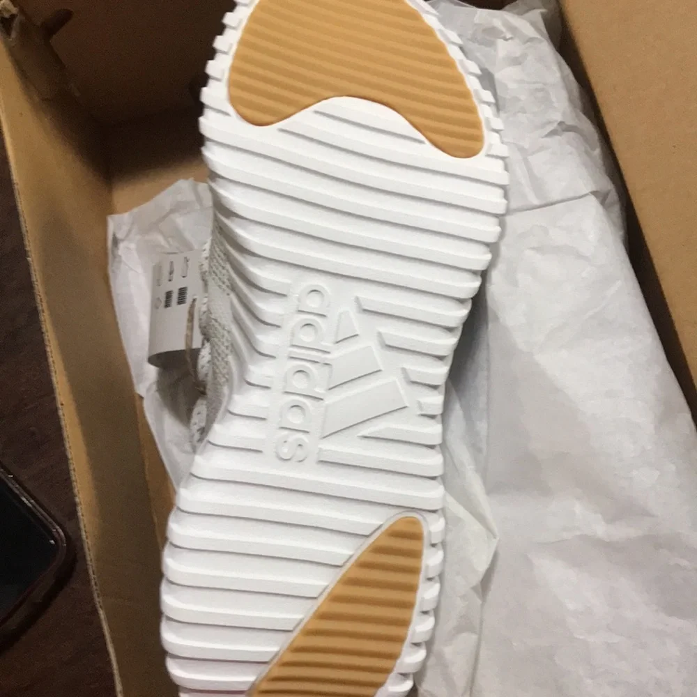 New Adidas Kaptir Flow 6.5 Youth / 8 women BNWT NEW☀️ - Picture 4 of 12